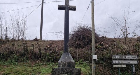 Croix du Lombard, Domessin, Savoie.